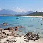 Alpesi faház Near Sandy Beaches *