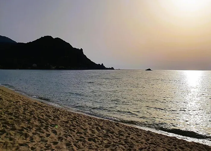 木屋 Near Sandy Beaches