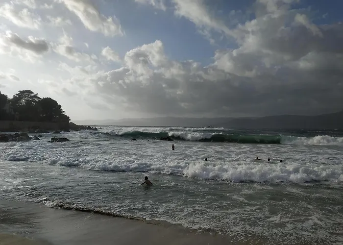 Near Sandy Beaches 木屋 *